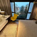 Unia Art 61 -basen I Apartment Lublin