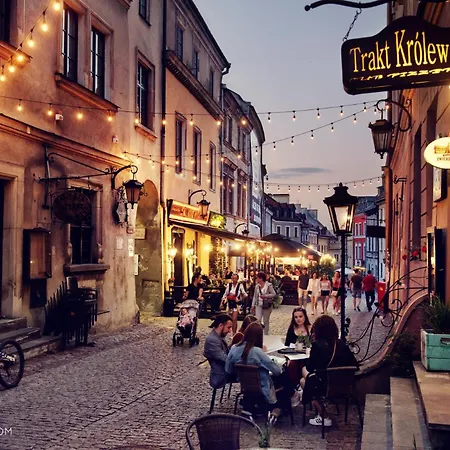 Apartment Unia Art 61 -basen I