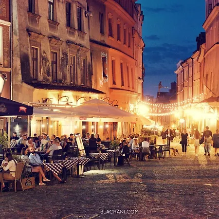 Unia Art 61 -basen I