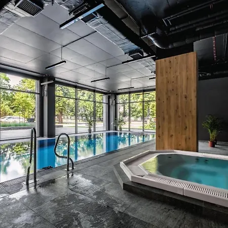 Apartament Unia Art 61 - Basen,