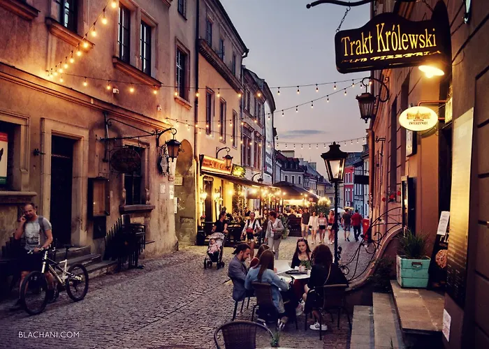 Apartment Unia Art 61 -basen I