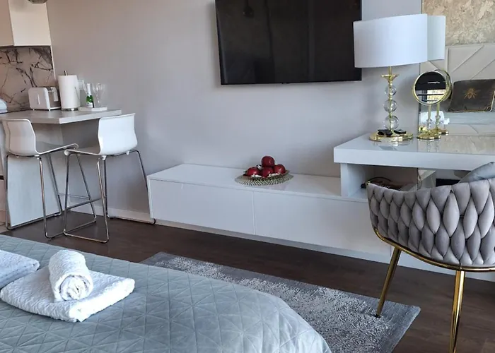 Unia Art 61 -basen I Lublin